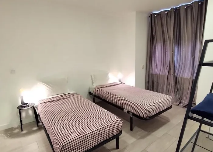 Figueira House In Beira Minho ホステル リスボン